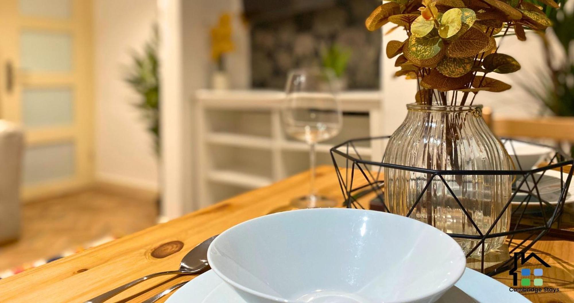Stunning 1Br - Super Central- Peaceful Area - Lower Ground Apartment Κέμπριτζ Εξωτερικό φωτογραφία