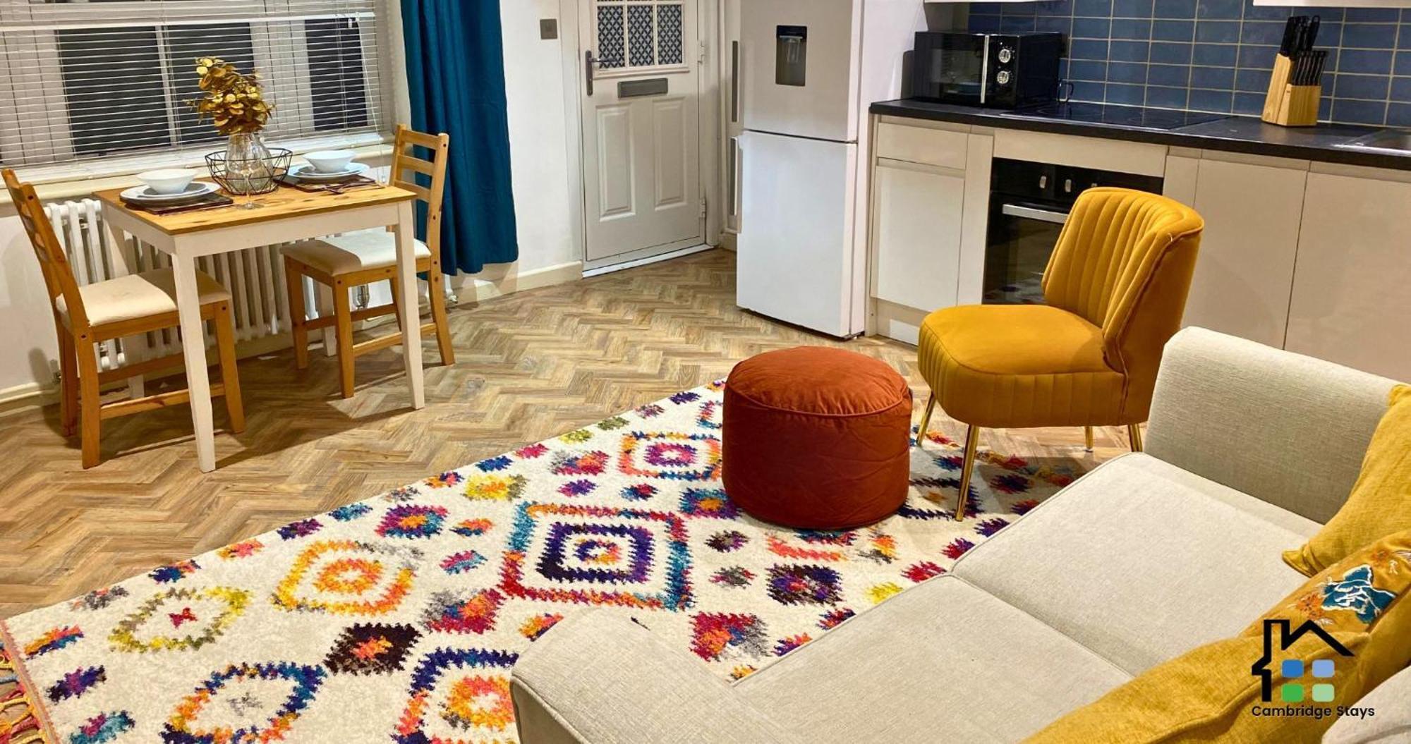 Stunning 1Br - Super Central- Peaceful Area - Lower Ground Apartment Κέμπριτζ Εξωτερικό φωτογραφία